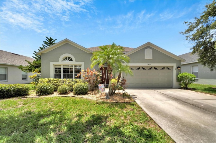 Under contract-accepting backup offers. Welcome to your dream - Beach Home for sale in Riverview, Florida on Beachhouse.com