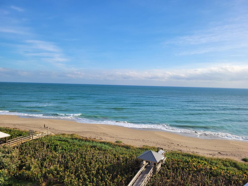 Ocean Front Condo Hutchinson Island FL Breathtaking ocean views - Beach Condo for sale in Jensen Beach, Florida on Beachhouse.com