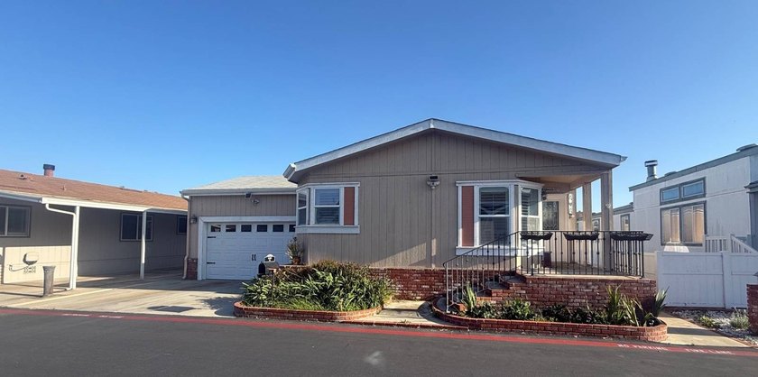 9850 Garfield Ave 95 - Beach Home for sale in Huntington Beach, California on Beachhouse.com
