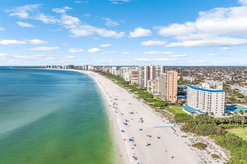 Welcome to Apollo 205. A nicely updated 1BR/1BA beachfront condo - Beach Condo for sale in Marco Island, Florida on Beachhouse.com