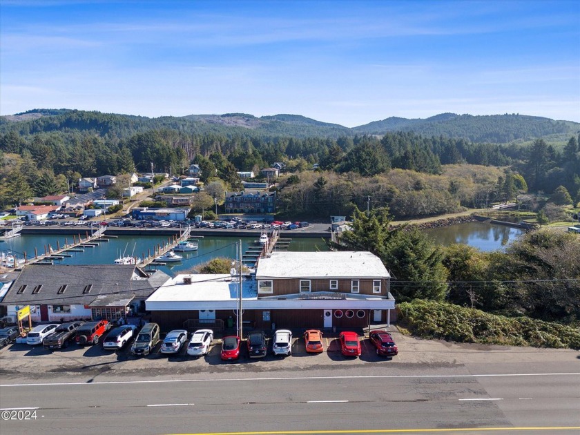 A unique and versatile commercial property in the heart of Depoe - Beach Commercial for sale in Depoe Bay, Oregon on Beachhouse.com