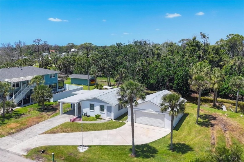 Perfect as a winter escape, or as a full-time residence, this - Beach Home for sale in Englewood, Florida on Beachhouse.com