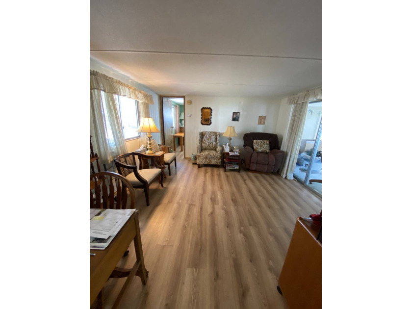 This recently updated 2 bedroom 1.5 bathrooms features a split - Beach Home for sale in Ruskin, Florida on Beachhouse.com