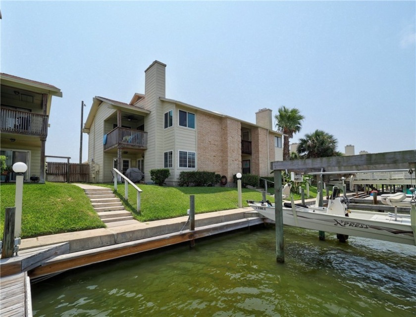 Welcome to this DREAM waterfront condo on beautiful Padre - Beach Condo for sale in Corpus Christi, Texas on Beachhouse.com