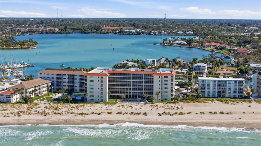 One or more photo(s) has been virtually staged. Step into this - Beach Condo for sale in Venice, Florida on Beachhouse.com