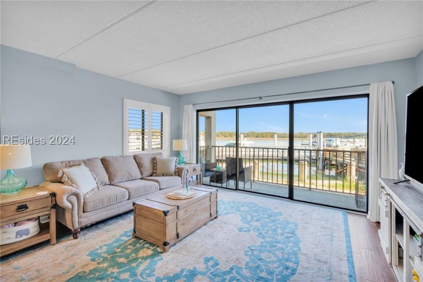 Discover the gem of Palmetto Bay Club with this Waterfront 1BR - Beach Home for sale in Hilton Head Island, South Carolina on Beachhouse.com
