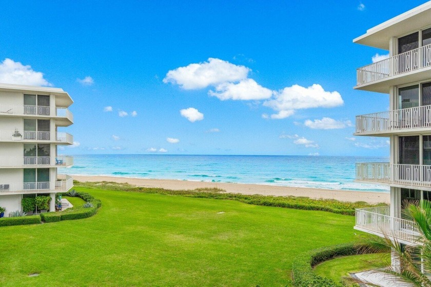 This recently renovated 3-bedroom, 3-bath is stunning. It has - Beach Condo for sale in Palm Beach, Florida on Beachhouse.com