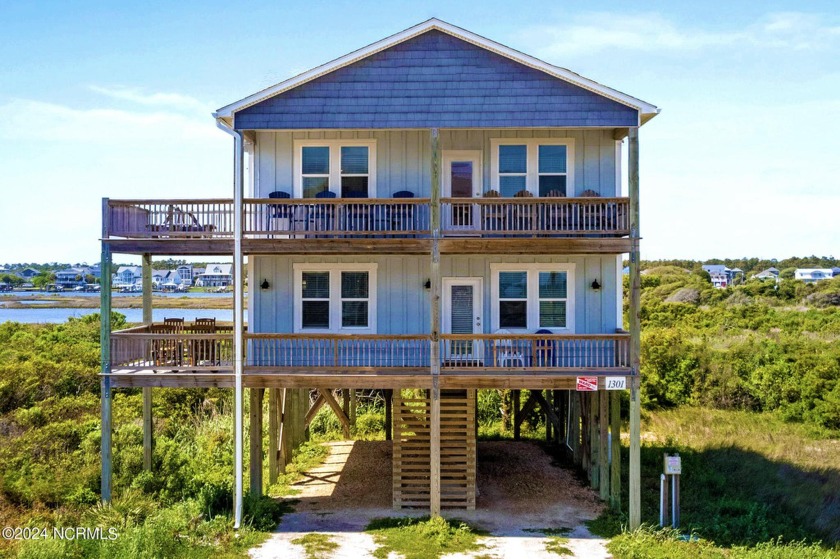 Welcome to ''Winds of Change''. This sensibly built home - Beach Home for sale in North Topsail Beach, North Carolina on Beachhouse.com