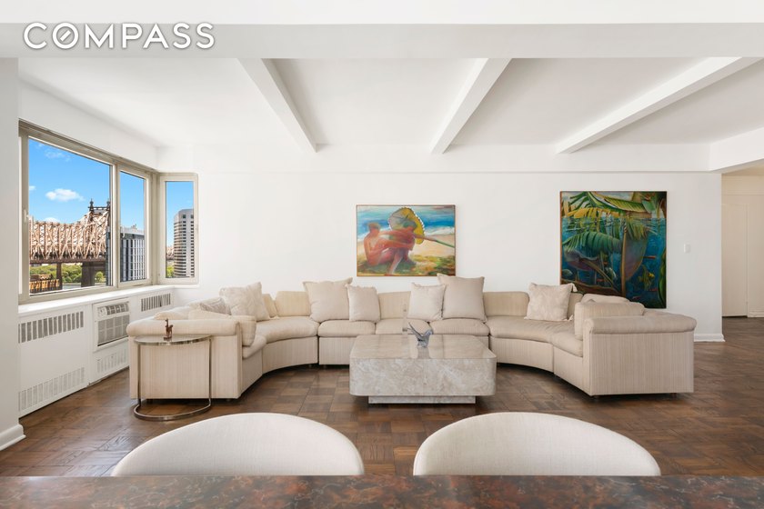 -Co-op -24-hour doorman -Maintenance includes utilities - Beach Condo for sale in New York, New York on Beachhouse.com