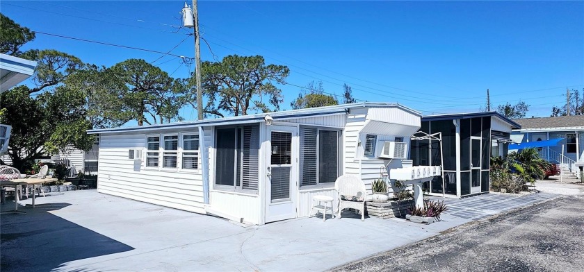 Paradise Bay Estates offering: Welcome to your slice of Florida - Beach Home for sale in Bradenton, Florida on Beachhouse.com