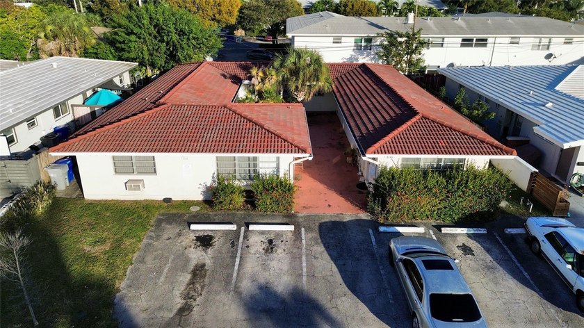 Great investment opportunity to own a 4-plex east of US1 in - Beach Lot for sale in Pompano Beach, Florida on Beachhouse.com