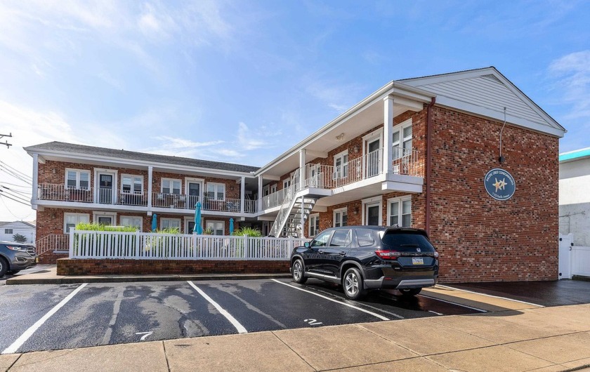 Here is your nest in the Crest! Welcome to this 1 bedroom condo - Beach Condo for sale in Wildwood Crest, New Jersey on Beachhouse.com