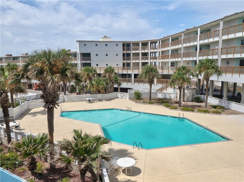 Absolutely charming, hard to come by efficiency condo at La - Beach Condo for sale in Port Aransas, Texas on Beachhouse.com