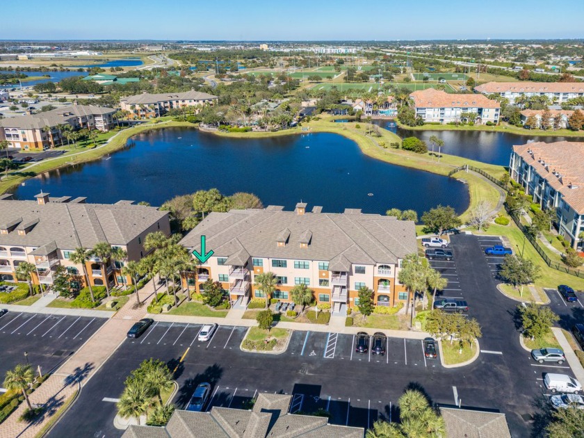 Stunning, Corner 2-Bedroom, 2-Bathroom Condo with a 1 Car Garage - Beach Condo for sale in Melbourne, Florida on Beachhouse.com