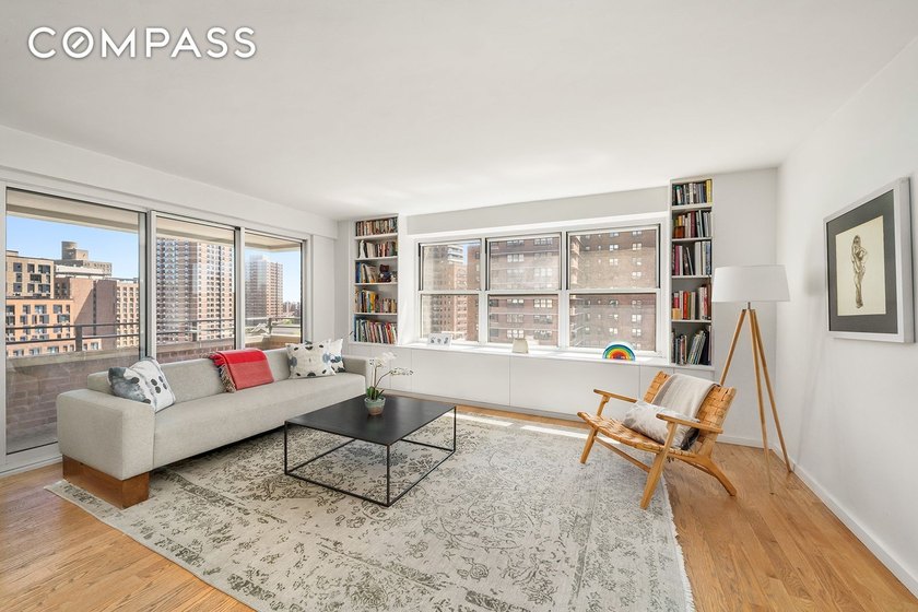 Lower East Side 2br/1bath with outdoor space and insane views of - Beach Condo for sale in New York, New York on Beachhouse.com