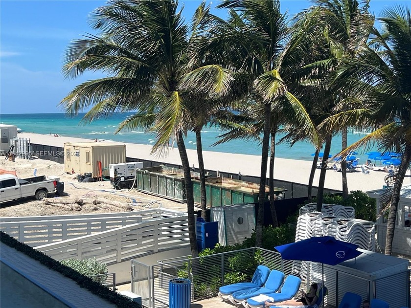 BEAUTIFUL 1 Bedroom and 1 Bath AT SUNNY ISLES. OCEAN VIEW - Beach Condo for sale in Sunny Isles Beach, Florida on Beachhouse.com