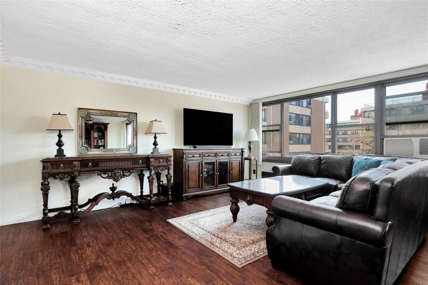 Prime location near amenities. Spacious High floor with sun - Beach Home for sale in Beechhurst, New York on Beachhouse.com