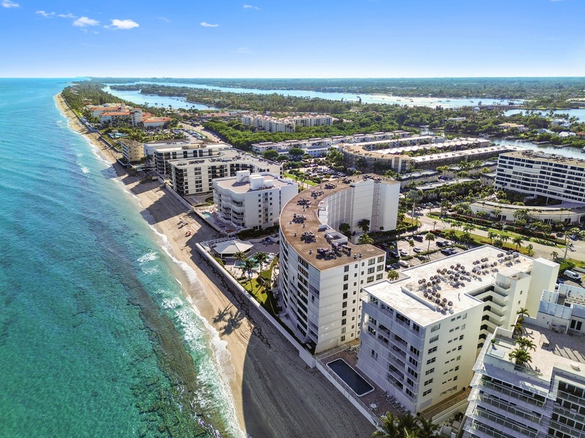 Discover the perfect opportunity to own your ideal retreat in - Beach Condo for sale in South Palm Beach, Florida on Beachhouse.com