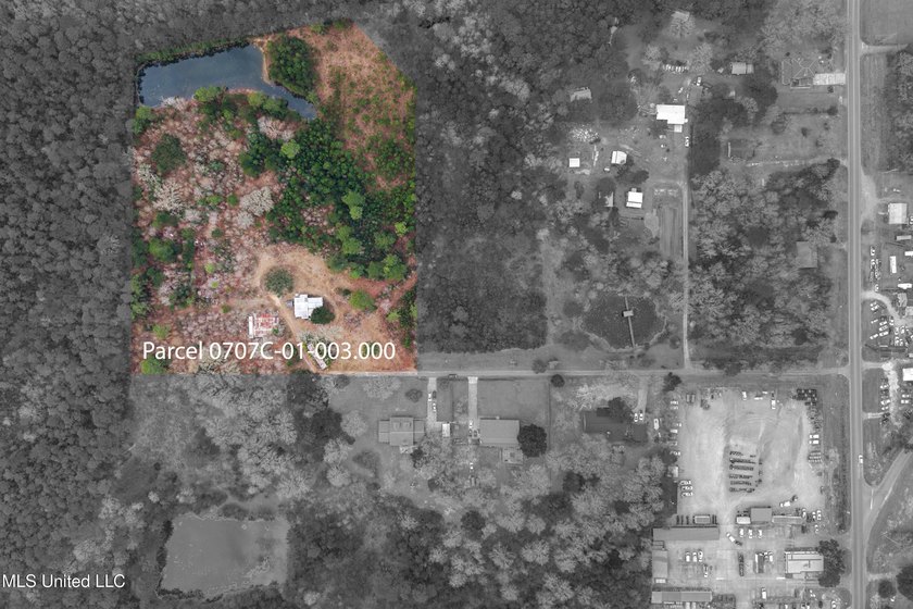 +/-14.7 acres with a pond on a private dead end road! Mostly - Beach Acreage for sale in Gulfport, Mississippi on Beachhouse.com