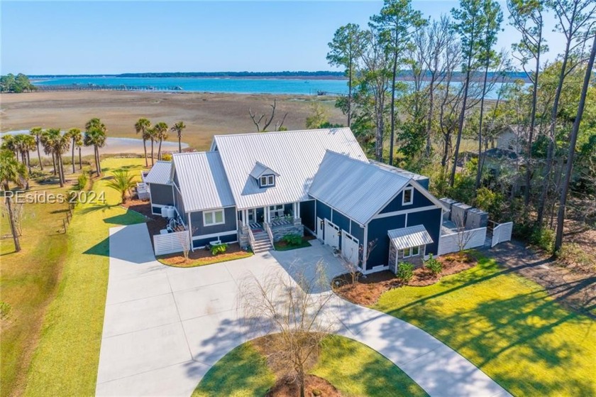 Experience the luxury of May River living with this custom-built - Beach Home for sale in Bluffton, South Carolina on Beachhouse.com