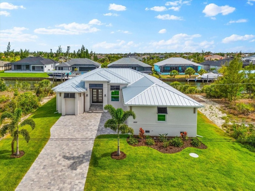 Dreaming of Laid-Back Coastal Luxury? Your Paradise Awaits - Beach Home for sale in Port Charlotte, Florida on Beachhouse.com