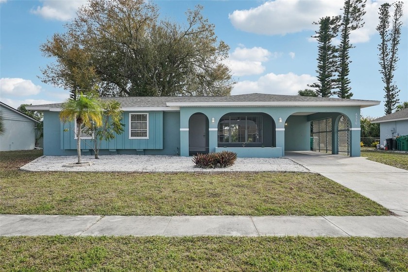 One or more photo(s) has been virtually staged. Move-in ready - Beach Home for sale in Port Charlotte, Florida on Beachhouse.com