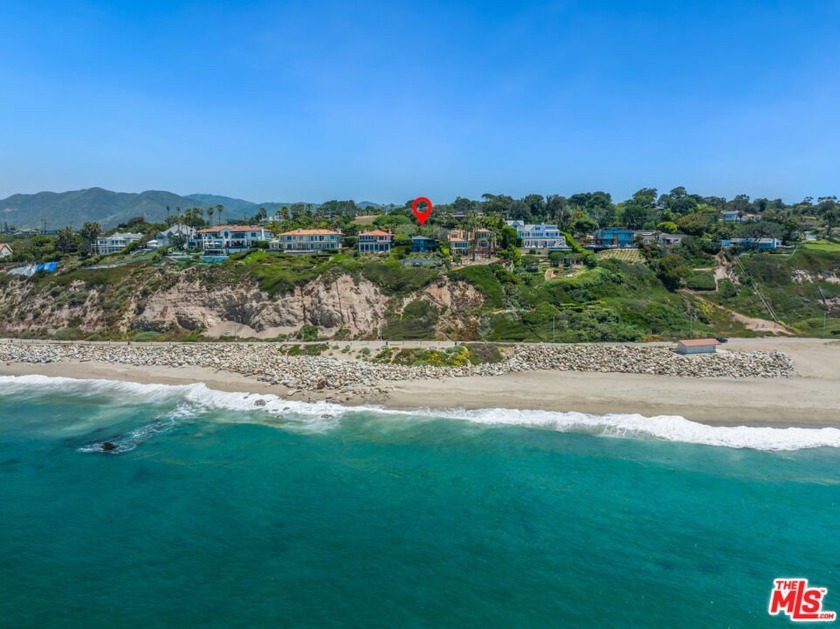 Perched on Birdview bluff above scenic Westward Beach, this - Beach Home for sale in Malibu, California on Beachhouse.com