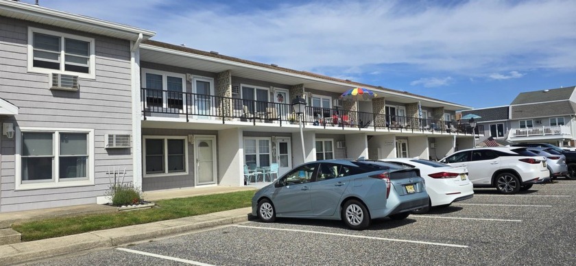 Stunning turn-key one-bedroom condo with views of Hereford Inlet - Beach Condo for sale in North Wildwood, New Jersey on Beachhouse.com