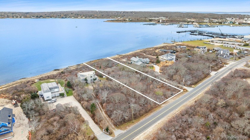 A rare Montauk offering, with approximately frontage of 117 feet - Beach Lot for sale in Montauk, New York on Beachhouse.com