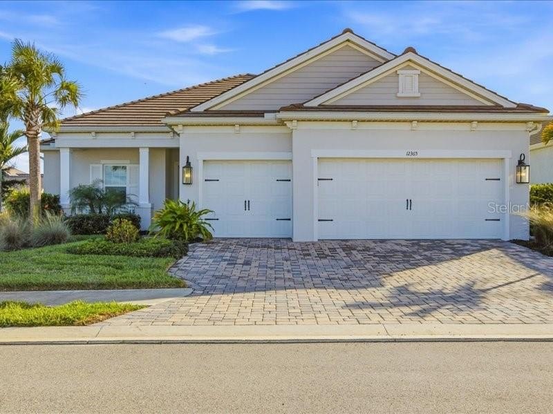 Welcome home to easy, comfortable living in **Avelina at Wellen - Beach Home for sale in Venice, Florida on Beachhouse.com