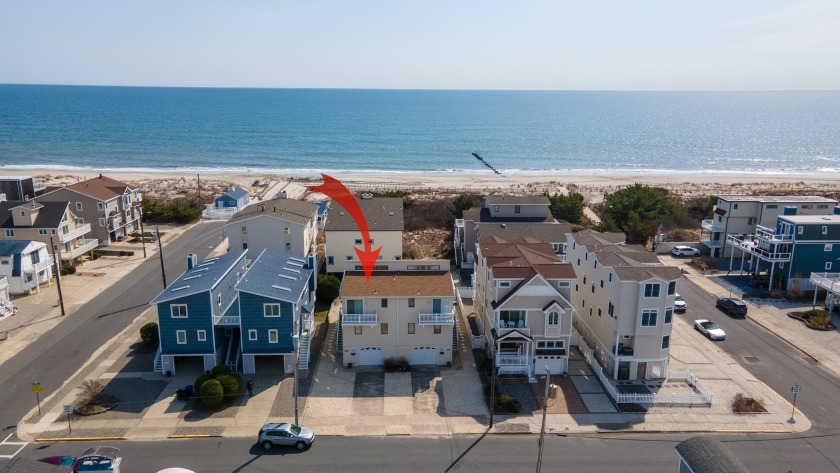 ONE house off the beach in the highly desired 85th Street - Beach Townhome/Townhouse for sale in Sea Isle City, New Jersey on Beachhouse.com