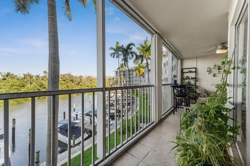 Beautiful, panoramic water view the moment you walk to this - Beach Condo for sale in Deerfield Beach, Florida on Beachhouse.com