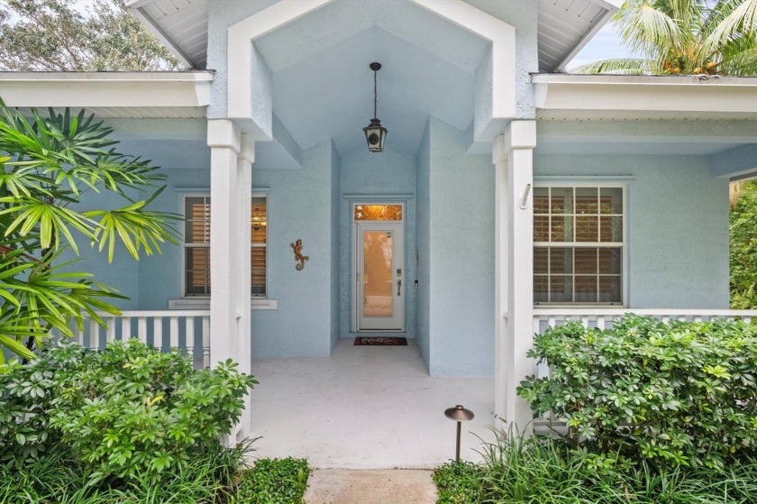 Incredible opportunity to purchase this charming 3-4 bedroom Key - Beach Home for sale in Hobe Sound, Florida on Beachhouse.com