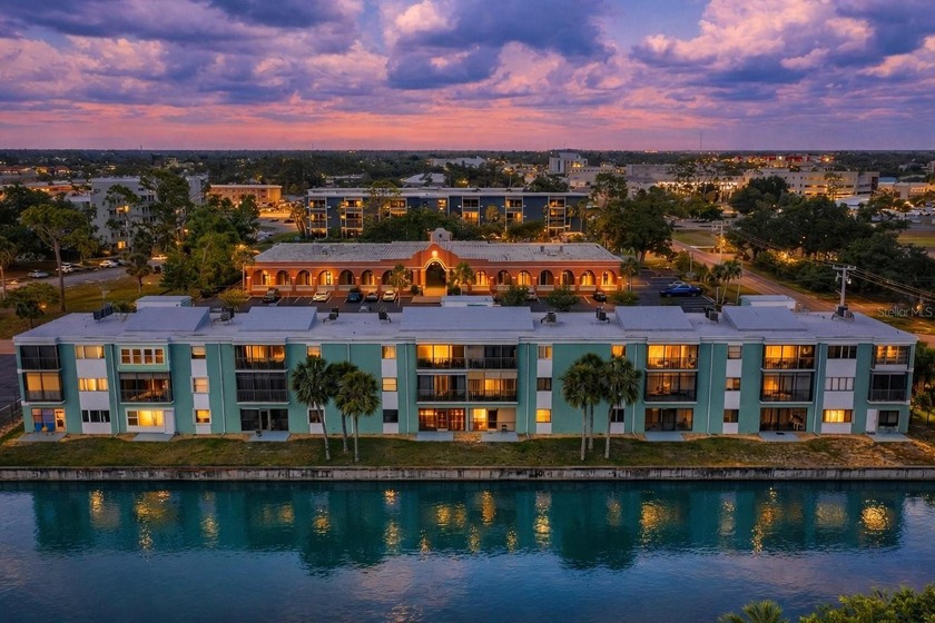 One or more photo(s) has been virtually staged. One or more - Beach Condo for sale in Port Charlotte, Florida on Beachhouse.com