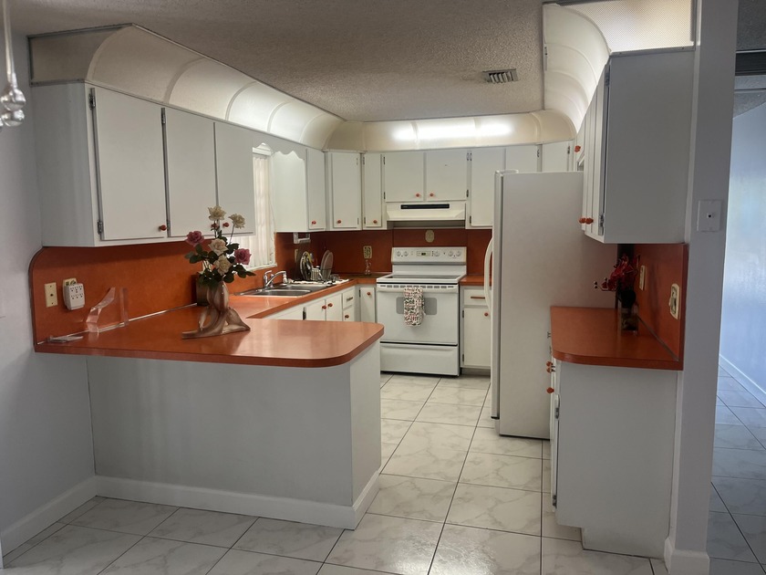 Solid Cement Block Home, Talk about location, Publix, 1-95 - Beach Home for sale in West Palm Beach, Florida on Beachhouse.com