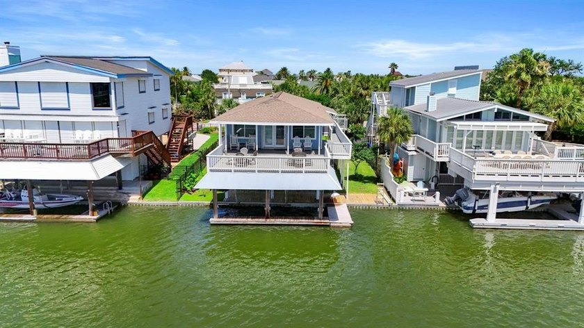 Welcome to your dream waterfront retreat in the heart of Jamaica - Beach Home for sale in Jamaica Beach, Texas on Beachhouse.com