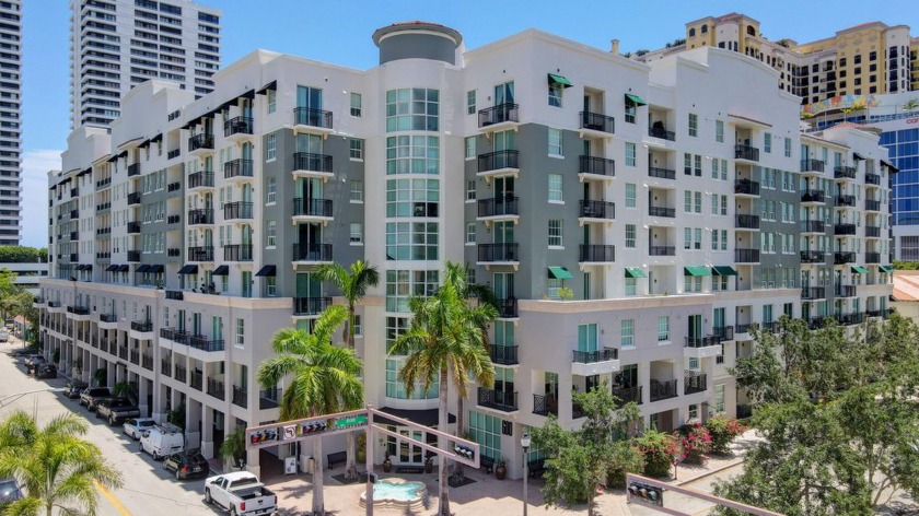 Discover urban elegance in this top floor condo located in the - Beach Condo for sale in West Palm Beach, Florida on Beachhouse.com