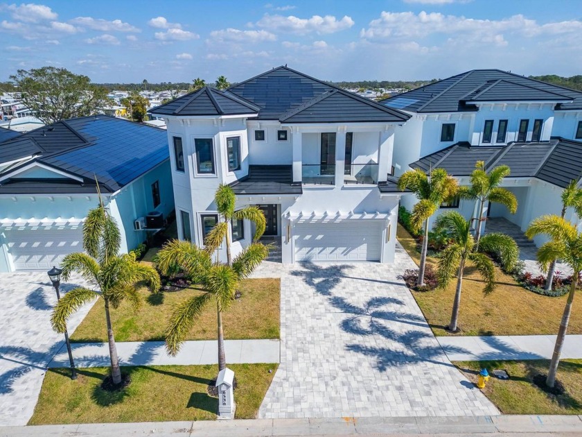 Welcome to 6536 Simone Shores Dr, Apollo Beach, FL - Brand-New - Beach Home for sale in Apollo Beach, Florida on Beachhouse.com