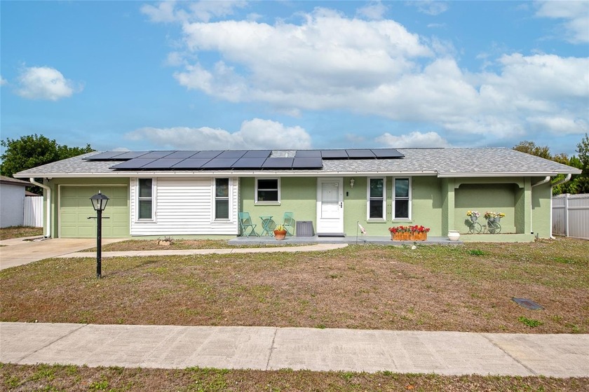 Well-maintained, move-in ready single-family home in a prime - Beach Home for sale in North Port, Florida on Beachhouse.com