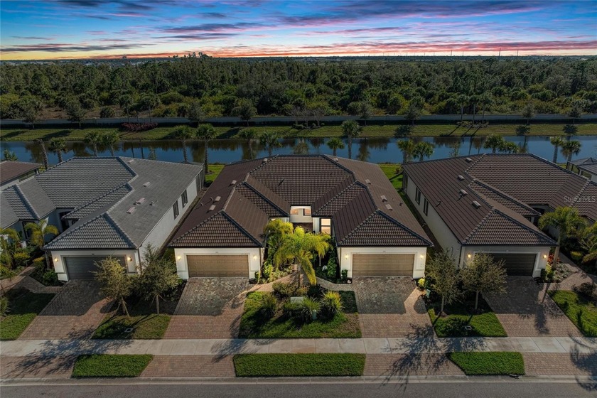 Don't miss this one- here's your chance to live in one of - Beach Home for sale in Venice, Florida on Beachhouse.com