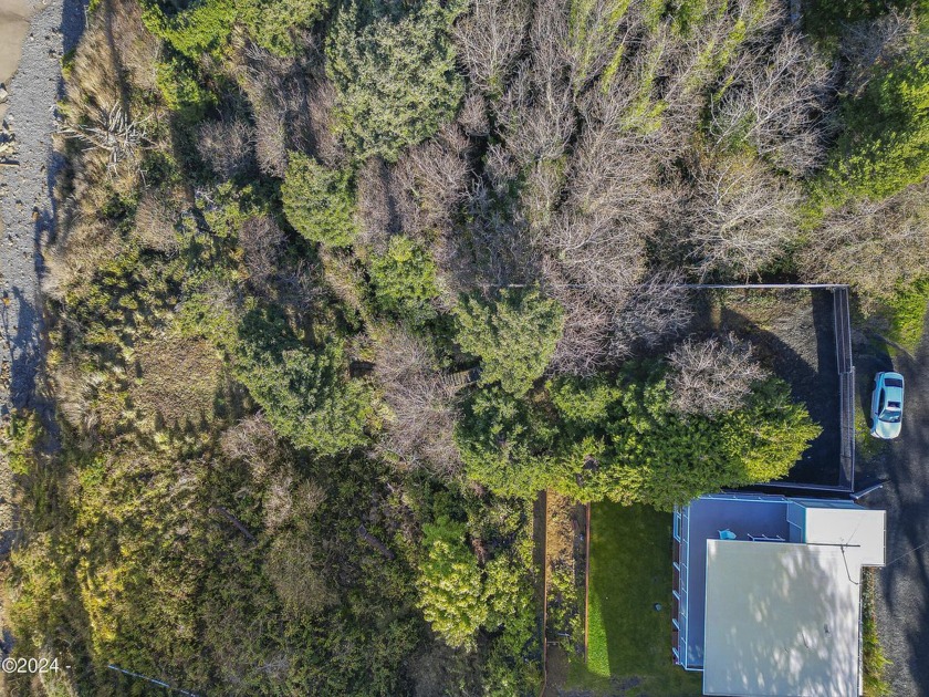 Incredible Pacific Ocean frontage property. The views are out of - Beach Lot for sale in Cannon Beach, Oregon on Beachhouse.com