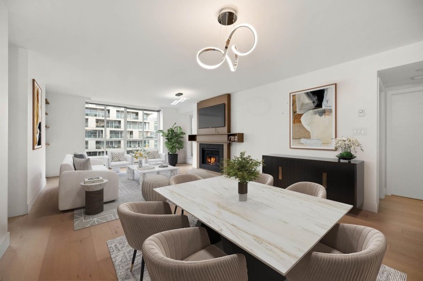 This elegantly updated suite in the Beach District. This - Beach Condo for sale in Vancouver,  on Beachhouse.com