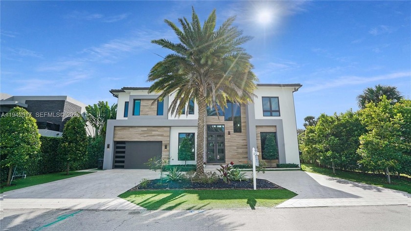 Ideally located in one of Boca Raton's most sought-after - Beach Home for sale in Boca Raton, Florida on Beachhouse.com