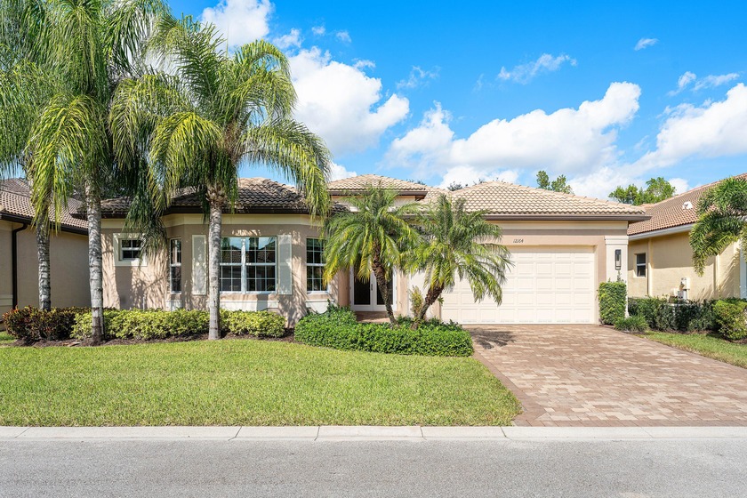 Lushly landscaped home on private lot. Features include impact - Beach Home for sale in Boynton Beach, Florida on Beachhouse.com