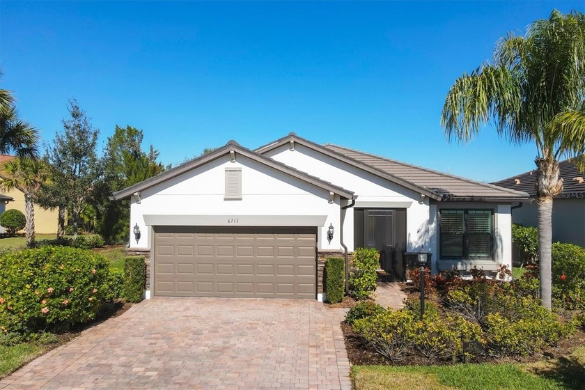 This stand out Del Webb community is the very definition of the - Beach Home for sale in Lakewood Ranch, Florida on Beachhouse.com