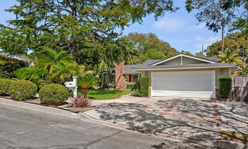 Welcome to the Mesa! This bright and sunny home in a - Beach Home for sale in Santa Barbara, California on Beachhouse.com