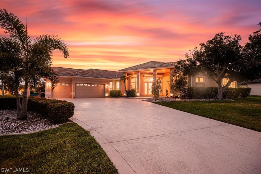 Direct Gulf Access, with 16k lb. boat lift. NOT in a flood zone! - Beach Home for sale in Cape Coral, Florida on Beachhouse.com