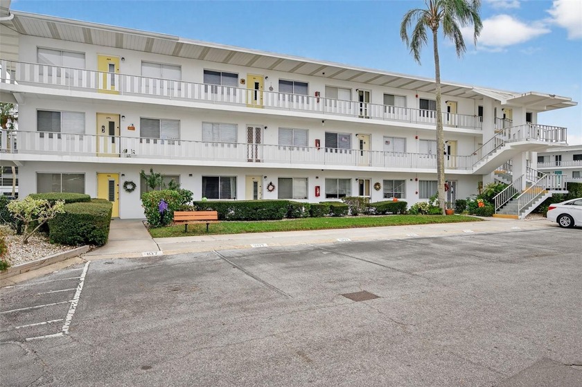 Welcome to this spacious 2-bedroom, 1-bath first-floor condo - Beach Condo for sale in Seminole, Florida on Beachhouse.com