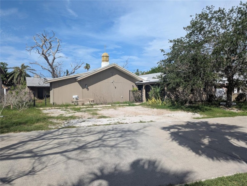 PRICE REDUCED. All reasonable offers in writing will be - Beach Lot for sale in Madeira Beach, Florida on Beachhouse.com