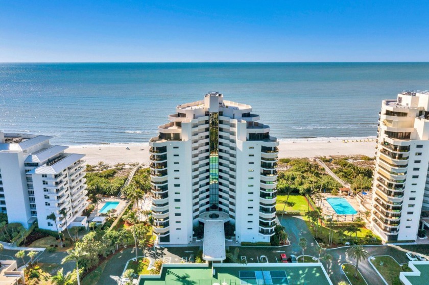 This beautifully appointed 2-bedroom, 2-bathroom condo is - Beach Condo for sale in Marco Island, Florida on Beachhouse.com